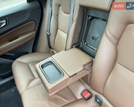 Черный Вольво ХС60, объемом двигателя 2 л и пробегом 82 тыс. км за 26999 $, фото 44 на Automoto.ua