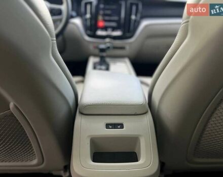 Черный Вольво ХС60, объемом двигателя 1.97 л и пробегом 108 тыс. км за 27300 $, фото 15 на Automoto.ua