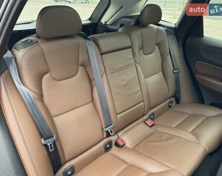 Черный Вольво ХС60, объемом двигателя 2 л и пробегом 82 тыс. км за 26999 $, фото 21 на Automoto.ua