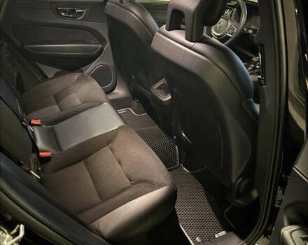 Чорний Вольво ХС60, об'ємом двигуна 1.97 л та пробігом 150 тис. км за 27500 $, фото 12 на Automoto.ua