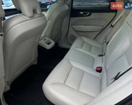 Черный Вольво ХС60, объемом двигателя 1.97 л и пробегом 108 тыс. км за 27300 $, фото 16 на Automoto.ua