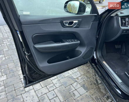Чорний Вольво ХС60, об'ємом двигуна 1.97 л та пробігом 119 тис. км за 25300 $, фото 14 на Automoto.ua