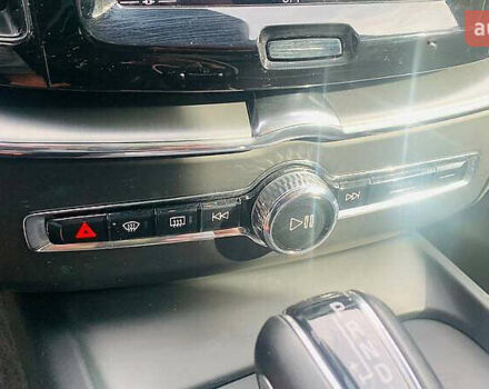 Чорний Вольво ХС60, об'ємом двигуна 1.97 л та пробігом 60 тис. км за 23000 $, фото 13 на Automoto.ua