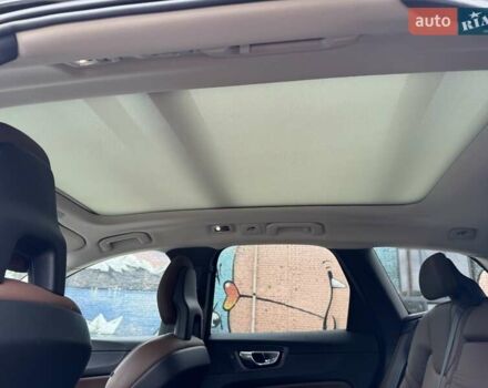 Черный Вольво ХС60, объемом двигателя 2 л и пробегом 82 тыс. км за 26999 $, фото 31 на Automoto.ua