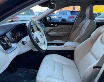 Чорний Вольво ХС60, об'ємом двигуна 2 л та пробігом 42 тис. км за 8900 $, фото 8 на Automoto.ua