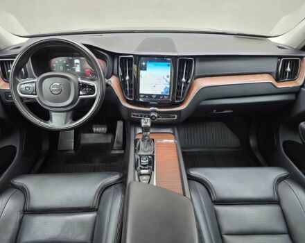 Черный Вольво ХС60, объемом двигателя 2 л и пробегом 47 тыс. км за 8700 $, фото 11 на Automoto.ua