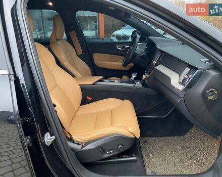 Черный Вольво ХС60, объемом двигателя 1.97 л и пробегом 200 тыс. км за 32000 $, фото 28 на Automoto.ua