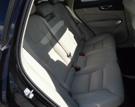 Черный Вольво ХС60, объемом двигателя 2 л и пробегом 87 тыс. км за 16000 $, фото 15 на Automoto.ua