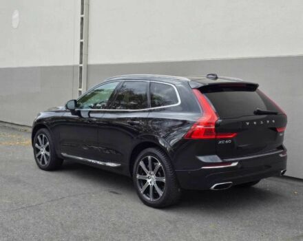 Чорний Вольво ХС60, об'ємом двигуна 2 л та пробігом 37 тис. км за 13400 $, фото 3 на Automoto.ua