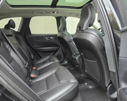 Чорний Вольво ХС60, об'ємом двигуна 2 л та пробігом 37 тис. км за 13400 $, фото 14 на Automoto.ua