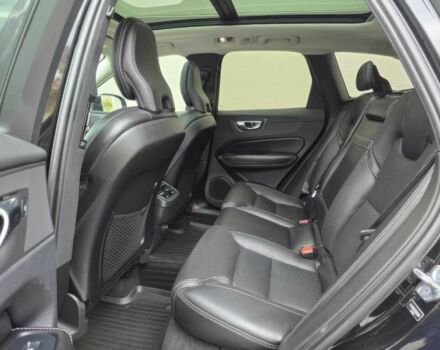 Чорний Вольво ХС60, об'ємом двигуна 2 л та пробігом 37 тис. км за 13400 $, фото 12 на Automoto.ua