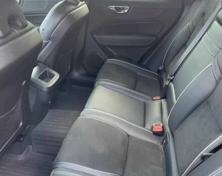 Чорний Вольво ХС60, об'ємом двигуна 2 л та пробігом 61 тис. км за 14000 $, фото 8 на Automoto.ua