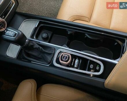 Черный Вольво ХС60, объемом двигателя 1.97 л и пробегом 200 тыс. км за 32000 $, фото 21 на Automoto.ua