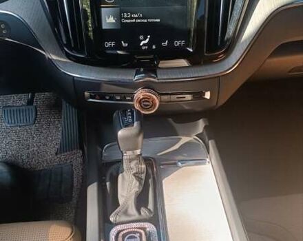 Чорний Вольво ХС60, об'ємом двигуна 1.97 л та пробігом 200 тис. км за 32000 $, фото 27 на Automoto.ua