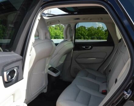 Черный Вольво ХС60, объемом двигателя 2 л и пробегом 87 тыс. км за 16000 $, фото 20 на Automoto.ua