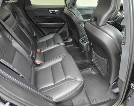 Черный Вольво ХС60, объемом двигателя 2 л и пробегом 47 тыс. км за 8700 $, фото 12 на Automoto.ua