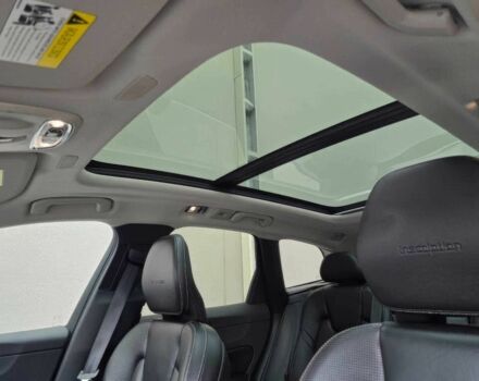 Чорний Вольво ХС60, об'ємом двигуна 2 л та пробігом 37 тис. км за 13400 $, фото 11 на Automoto.ua