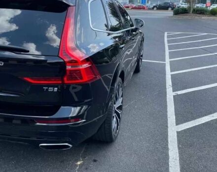 Чорний Вольво ХС60, об'ємом двигуна 2 л та пробігом 61 тис. км за 14000 $, фото 3 на Automoto.ua