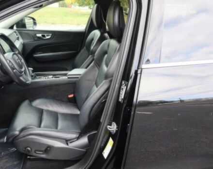 Вольво ХС60 2019 в Киеве на Automoto.ua Черный Вольво ХС60, объемом двигателя 2 л и пробегом 45 тыс. км за 6500 $, фото 8 на Automoto.ua