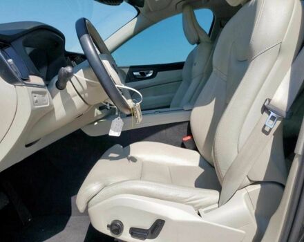 Чорний Вольво ХС60, об'ємом двигуна 2 л та пробігом 57 тис. км за 6600 $, фото 6 на Automoto.ua