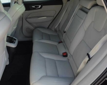 Черный Вольво ХС60, объемом двигателя 2 л и пробегом 87 тыс. км за 16000 $, фото 19 на Automoto.ua