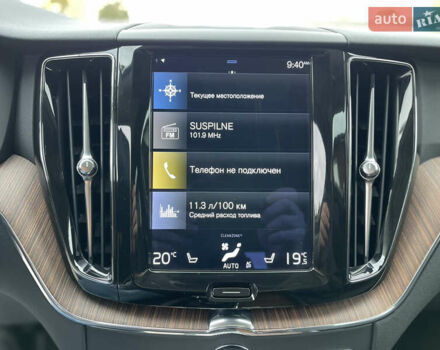 Вольво ХС60 2021 в Луцке на Automoto.ua Черный Вольво ХС60, объемом двигателя 2 л и пробегом 24 тыс. км за 35000 $, фото 33 на Automoto.ua