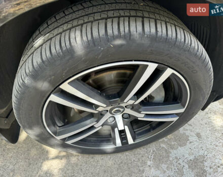 Чорний Вольво ХС60, об'ємом двигуна 1.97 л та пробігом 73 тис. км за 39000 $, фото 10 на Automoto.ua