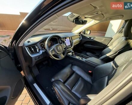 Чорний Вольво ХС60, об'ємом двигуна 2 л та пробігом 244 тис. км за 29700 $, фото 13 на Automoto.ua