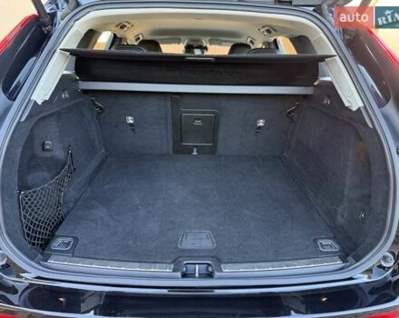 Чорний Вольво ХС60, об'ємом двигуна 2 л та пробігом 244 тис. км за 29700 $, фото 54 на Automoto.ua