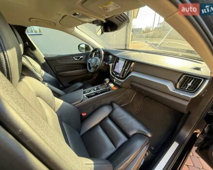 Чорний Вольво ХС60, об'ємом двигуна 2 л та пробігом 244 тис. км за 29700 $, фото 46 на Automoto.ua