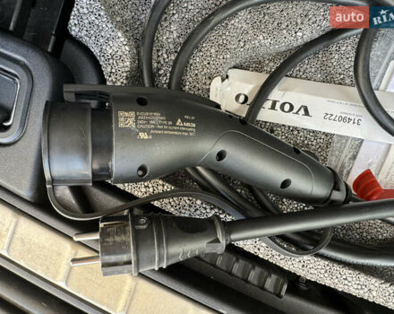 Чорний Вольво ХС60, об'ємом двигуна 1.97 л та пробігом 73 тис. км за 39000 $, фото 21 на Automoto.ua