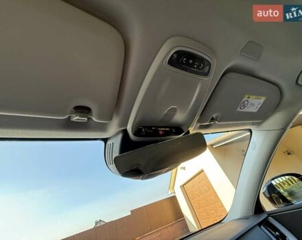 Чорний Вольво ХС60, об'ємом двигуна 2 л та пробігом 244 тис. км за 29700 $, фото 45 на Automoto.ua