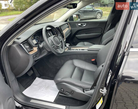 Вольво ХС60 2021 в Луцке на Automoto.ua Черный Вольво ХС60, объемом двигателя 2 л и пробегом 24 тыс. км за 35000 $, фото 30 на Automoto.ua