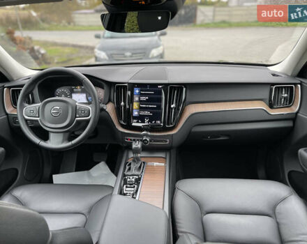 Вольво ХС60 2021 в Луцке на Automoto.ua Черный Вольво ХС60, объемом двигателя 2 л и пробегом 24 тыс. км за 35000 $, фото 23 на Automoto.ua