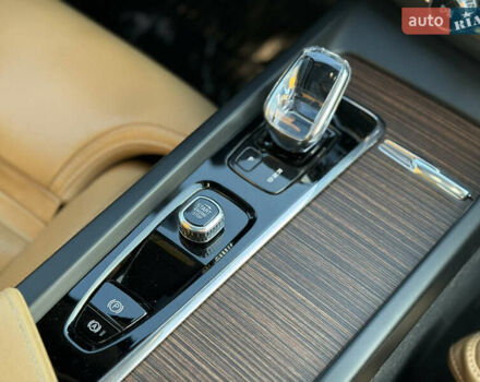 Черный Вольво ХС60, объемом двигателя 1.97 л и пробегом 96 тыс. км за 43000 $, фото 26 на Automoto.ua