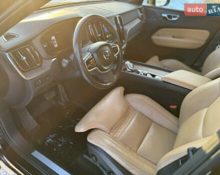 Черный Вольво ХС60, объемом двигателя 1.97 л и пробегом 96 тыс. км за 43000 $, фото 30 на Automoto.ua