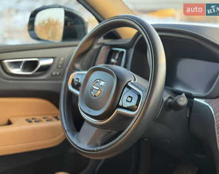 Черный Вольво ХС60, объемом двигателя 1.97 л и пробегом 96 тыс. км за 43000 $, фото 27 на Automoto.ua