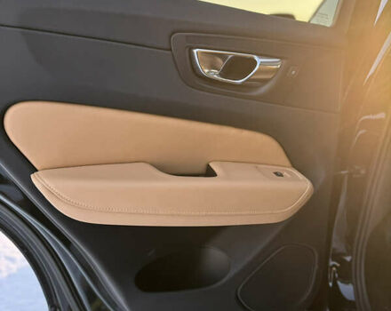 Черный Вольво ХС60, объемом двигателя 1.97 л и пробегом 96 тыс. км за 43000 $, фото 12 на Automoto.ua