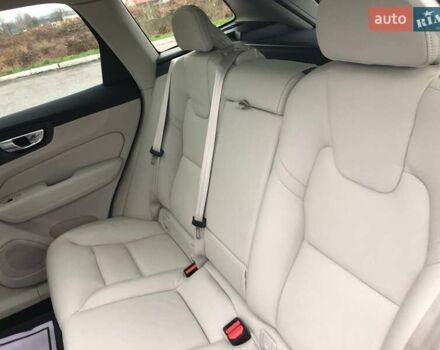 Чорний Вольво ХС60, об'ємом двигуна 1.97 л та пробігом 27 тис. км за 47700 $, фото 26 на Automoto.ua