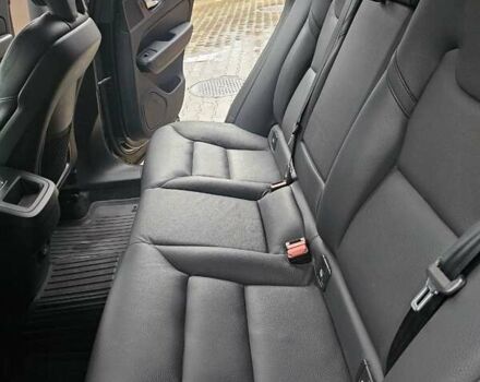 Черный Вольво ХС60, объемом двигателя 2 л и пробегом 35 тыс. км за 57000 $, фото 4 на Automoto.ua