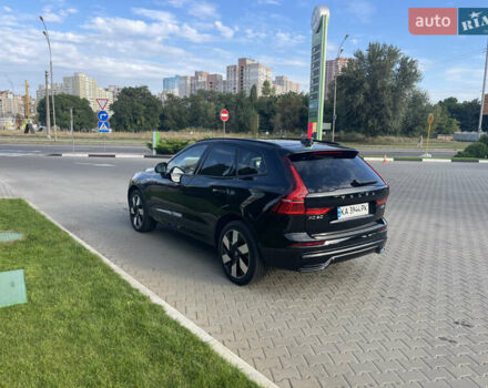 Вольво ХС60 2024 в Киеве на Automoto.ua Черный Вольво ХС60, объемом двигателя 2 л и пробегом 5 тыс. км за 57000 $, фото 6 на Automoto.ua