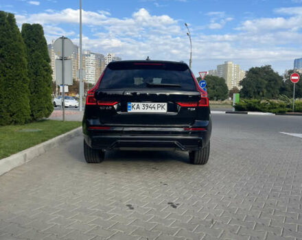 Вольво ХС60 2024 в Киеве на Automoto.ua Черный Вольво ХС60, объемом двигателя 2 л и пробегом 5 тыс. км за 57000 $, фото 5 на Automoto.ua