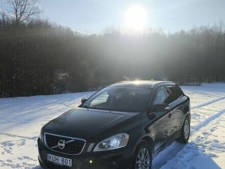 Черный Вольво ХС60, объемом двигателя 2.4 л и пробегом 150 тыс. км за 3500 $, фото 1 на Automoto.ua