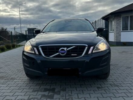 Чорний Вольво ХС60, об'ємом двигуна 2 л та пробігом 300 тис. км за 5999 $, фото 1 на Automoto.ua