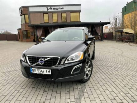 Чорний Вольво ХС60, об'ємом двигуна 3 л та пробігом 170 тис. км за 15200 $, фото 1 на Automoto.ua