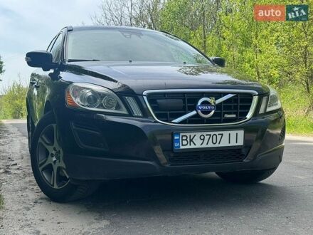 Черный Вольво ХС60, объемом двигателя 3 л и пробегом 189 тыс. км за 13450 $, фото 1 на Automoto.ua