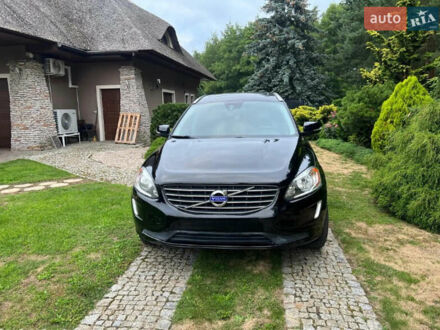 Чорний Вольво ХС60, об'ємом двигуна 1.97 л та пробігом 179 тис. км за 14600 $, фото 1 на Automoto.ua
