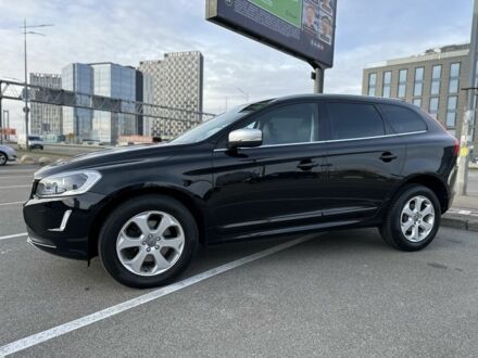 Черный Вольво ХС60, объемом двигателя 2 л и пробегом 139 тыс. км за 20900 $, фото 1 на Automoto.ua