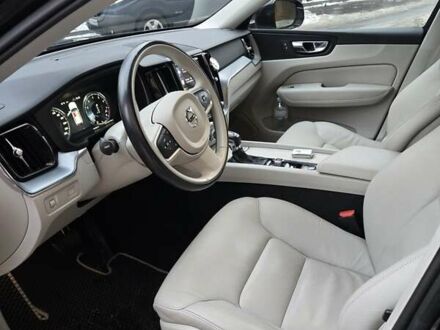 Чорний Вольво ХС60, об'ємом двигуна 1.97 л та пробігом 125 тис. км за 25600 $, фото 1 на Automoto.ua