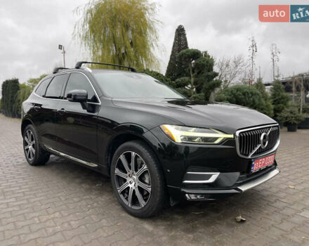 Черный Вольво ХС60, объемом двигателя 2 л и пробегом 172 тыс. км за 27999 $, фото 1 на Automoto.ua